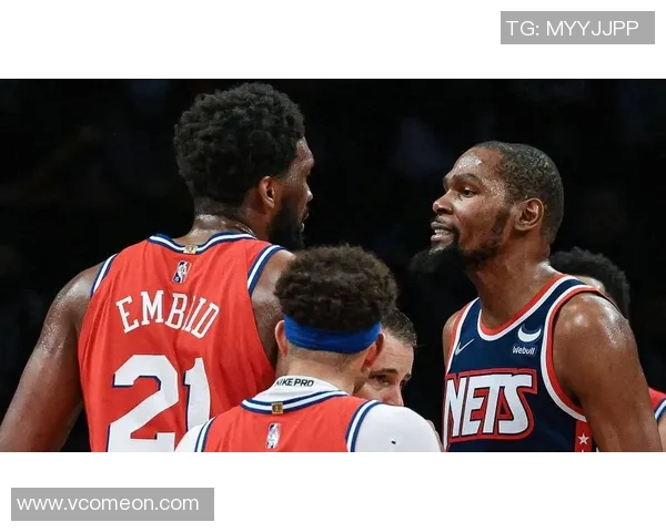 勇士与76人激战常规赛精彩回顾球星对决引发球迷热议 勇士与76人激战常规赛精彩回顾球星对决引发球迷热议