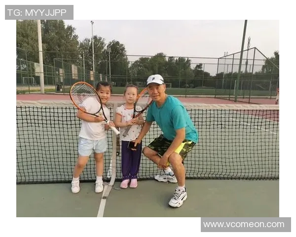 对话杨敏:回顾她的网球生涯与成长之路的点滴故事 对话杨敏:回顾她的网球生涯与成长之路的点滴故事